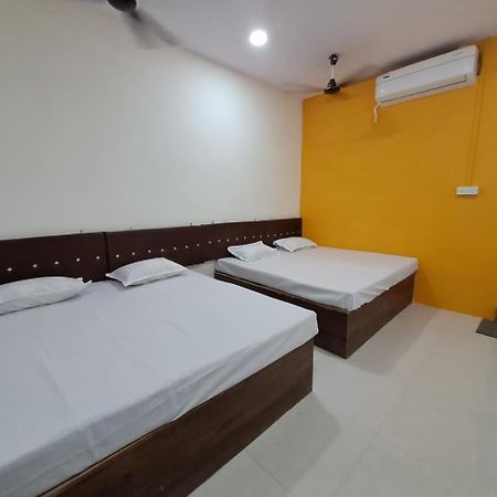Shree Sawariya Yatri Grah Hotel Uddzsaín Kültér fotó