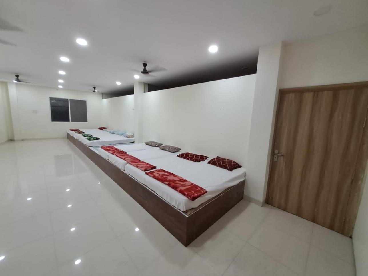 Shree Sawariya Yatri Grah Hotel Uddzsaín Kültér fotó